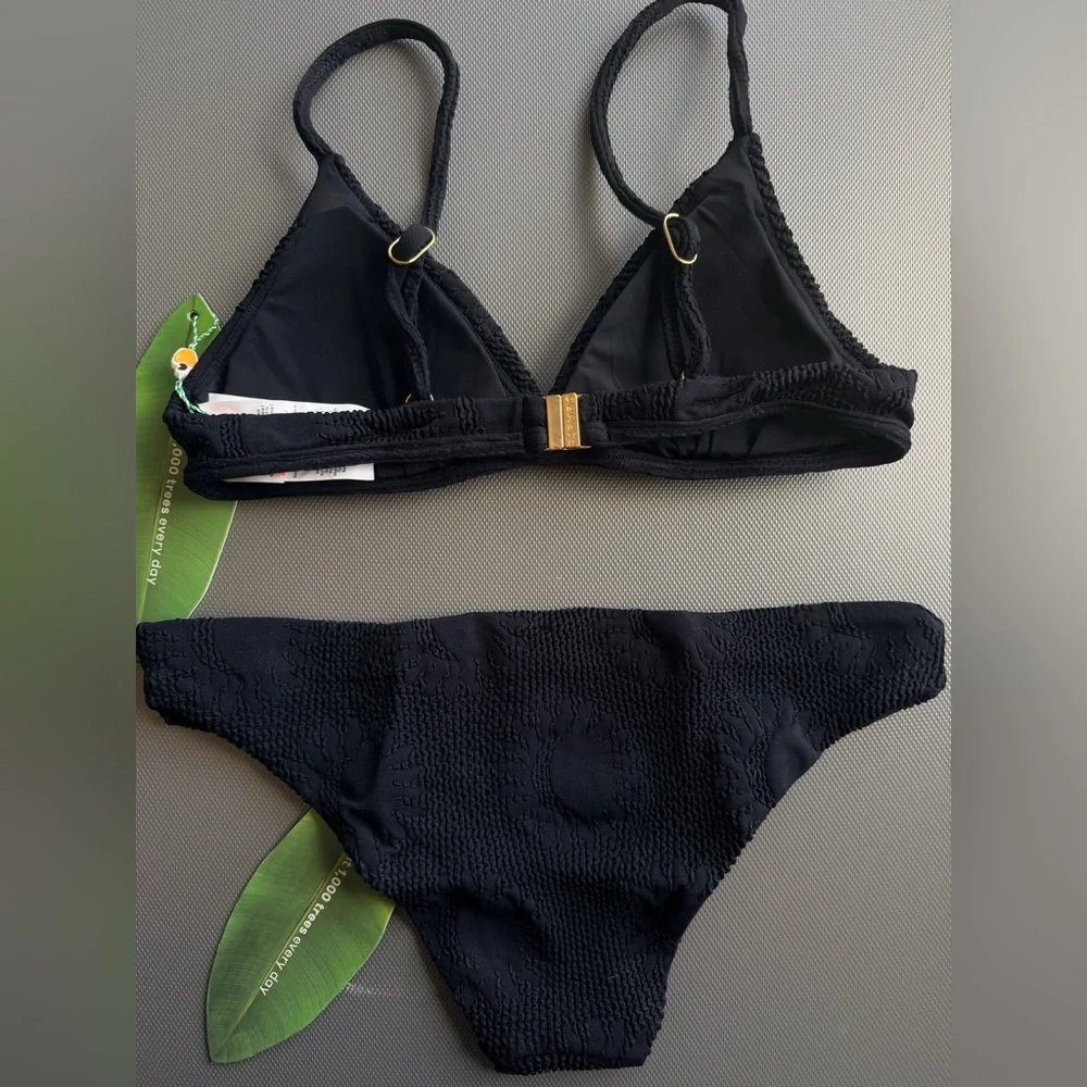 FARM RIO BLACK SUNNY BIKINI TOP AND BOTTOM SET